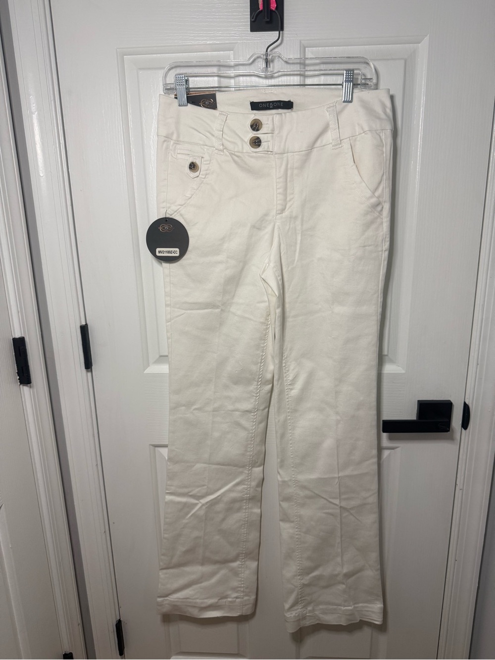 one 5 one Cream Straight-Leg Trousers